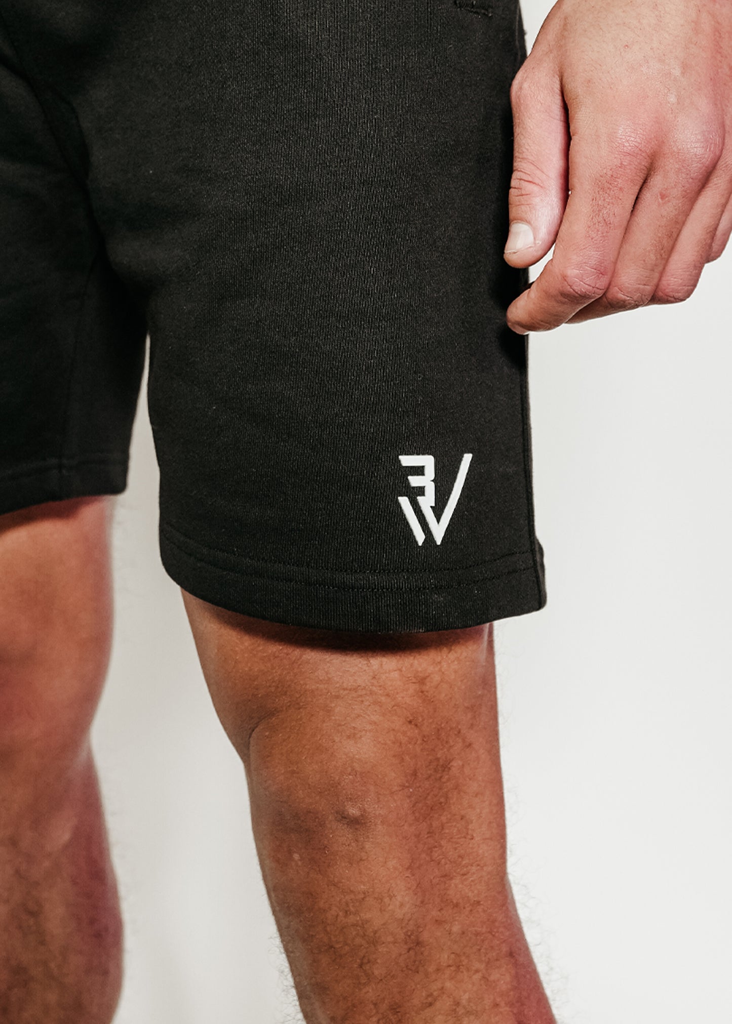 BW Crest short